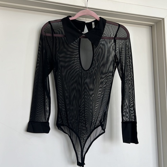 Love Nation/Windsor Mesh Body suit - Picture 3 of 7